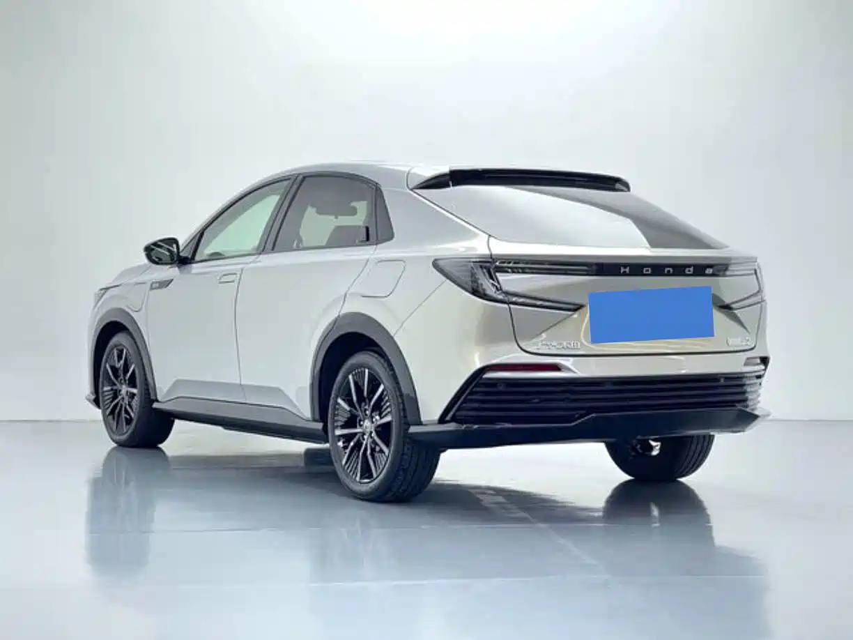 Honda e:NP2 2024