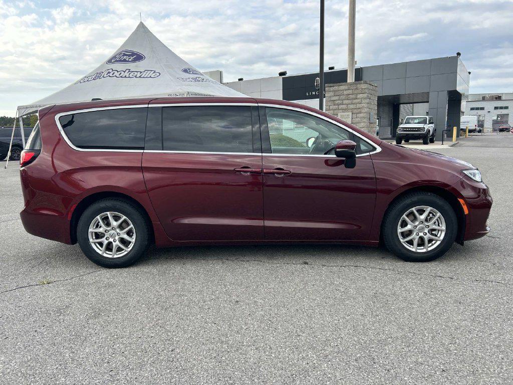 Chrysler Pacifica 2023