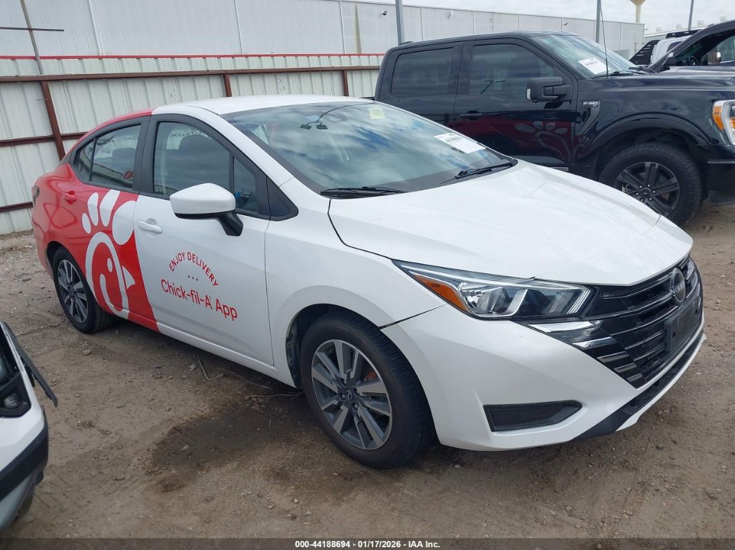 Nissan Versa 2023