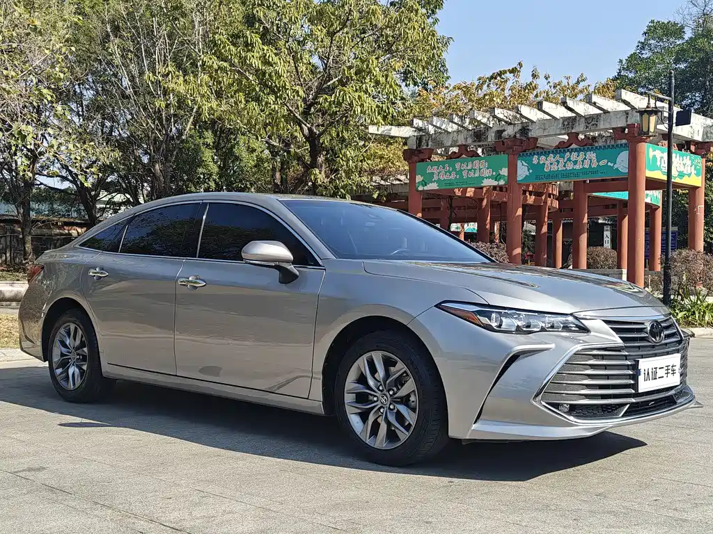 Toyota Avalon 2021