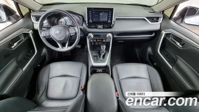 Toyota RAV4 2021