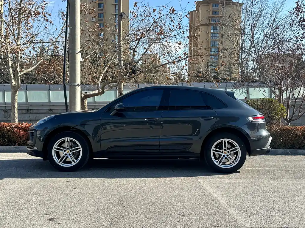 Porsche Macan 2022