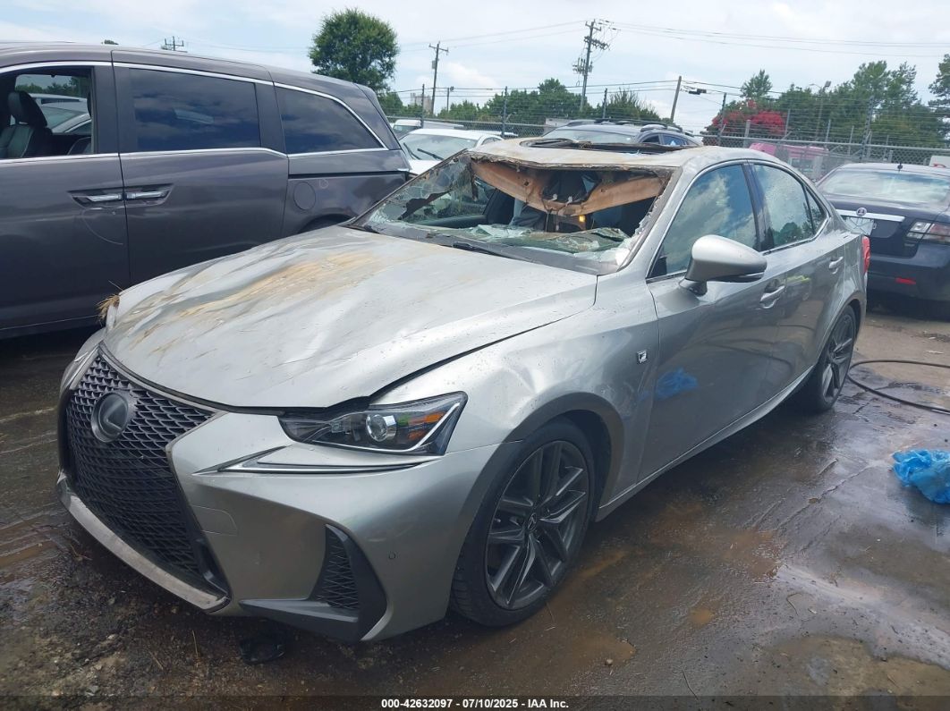 Lexus IS 300 2020
