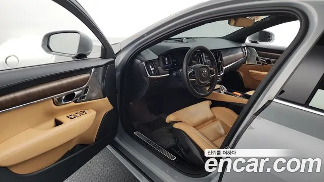 Volvo S90 2024