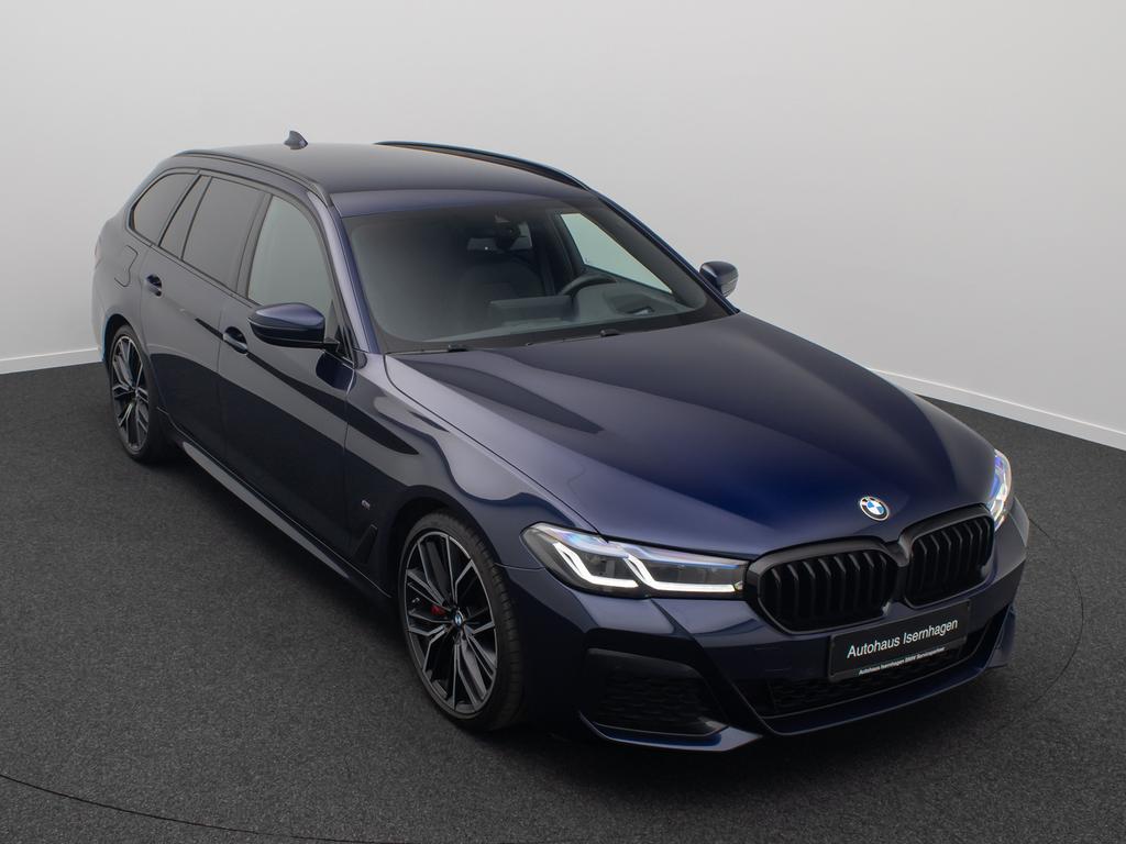 BMW 540 2022