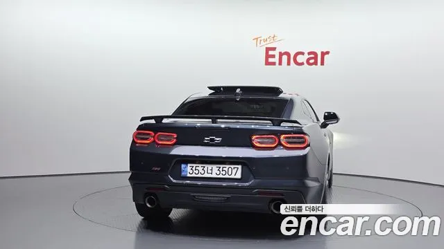 Chevrolet Camaro 2021