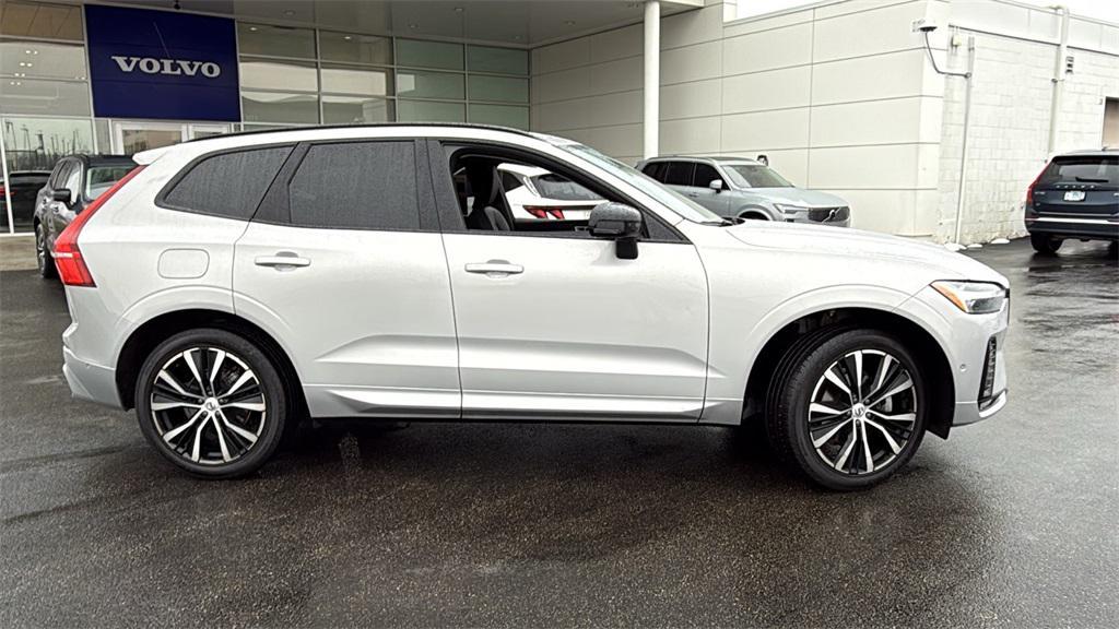 Volvo XC60 2025