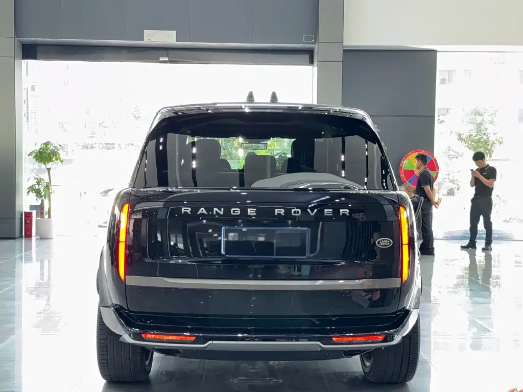 Land Rover Range Rover 2024