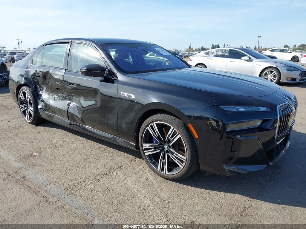 BMW i7 2024