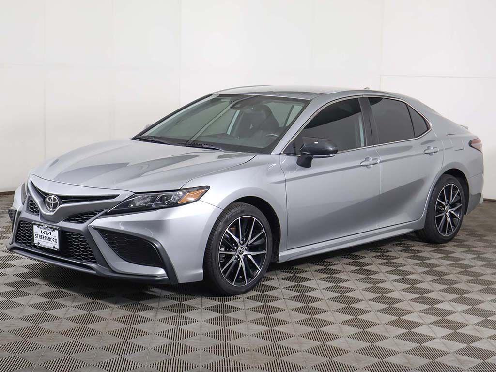 Toyota Camry 2022
