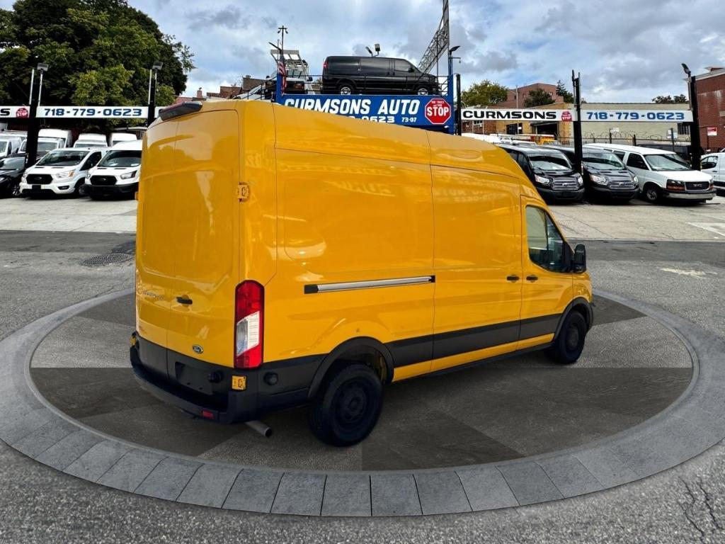 Ford Transit 2023