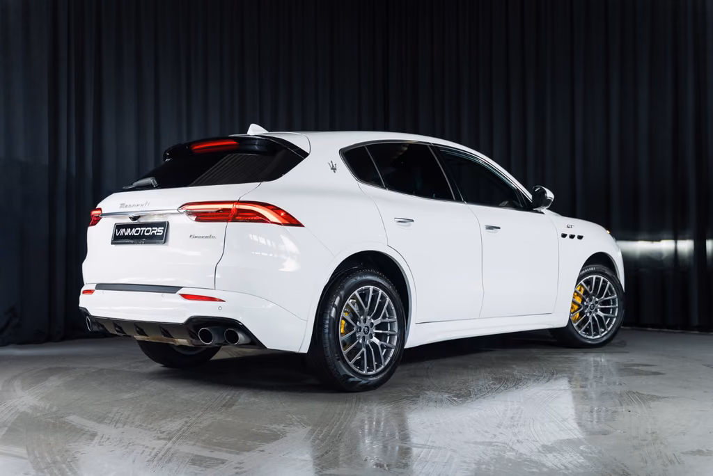 Maserati Grecale 2023