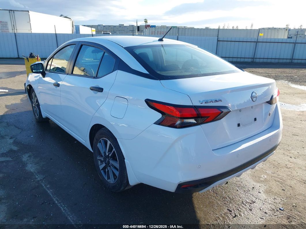Nissan Versa 2024