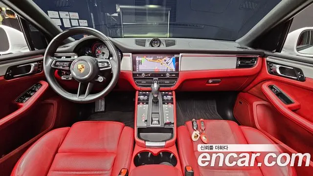 Porsche Macan 2022