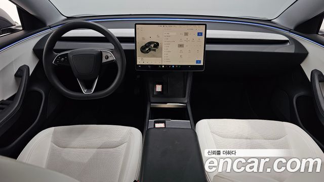 Tesla Model 3 2024
