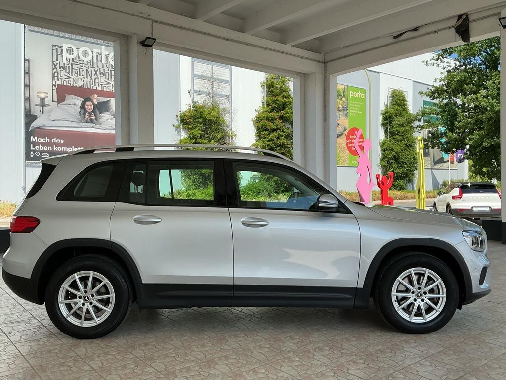 Mercedes-Benz GLB 200 2021