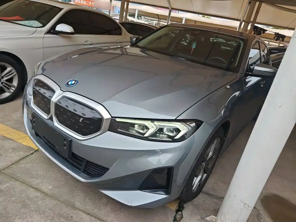 BMW i3 2024