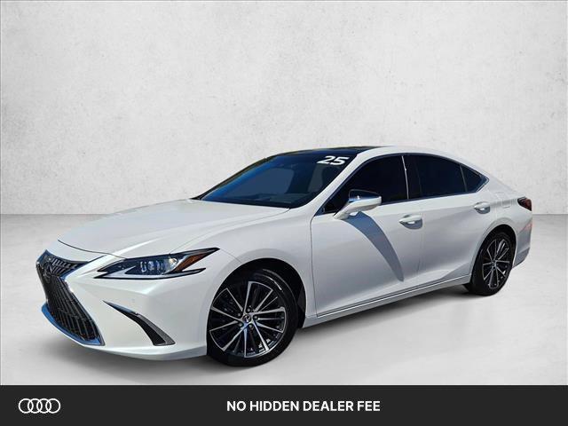 Lexus ES 2025