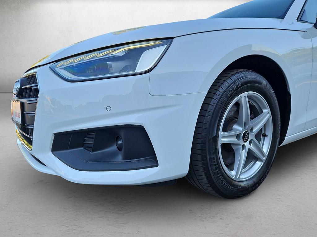 Audi A4 2023