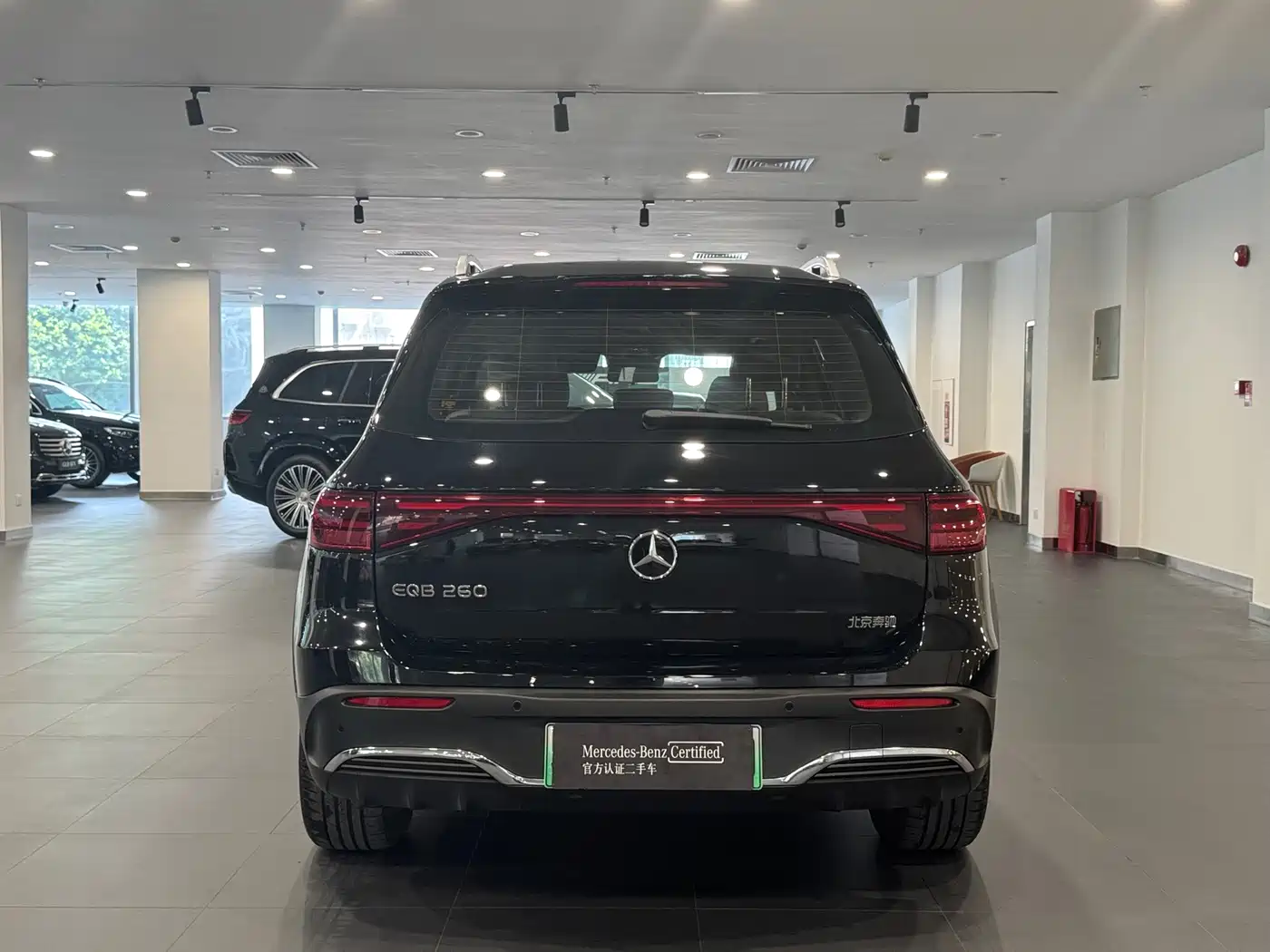 Mercedes-Benz EQB 2024