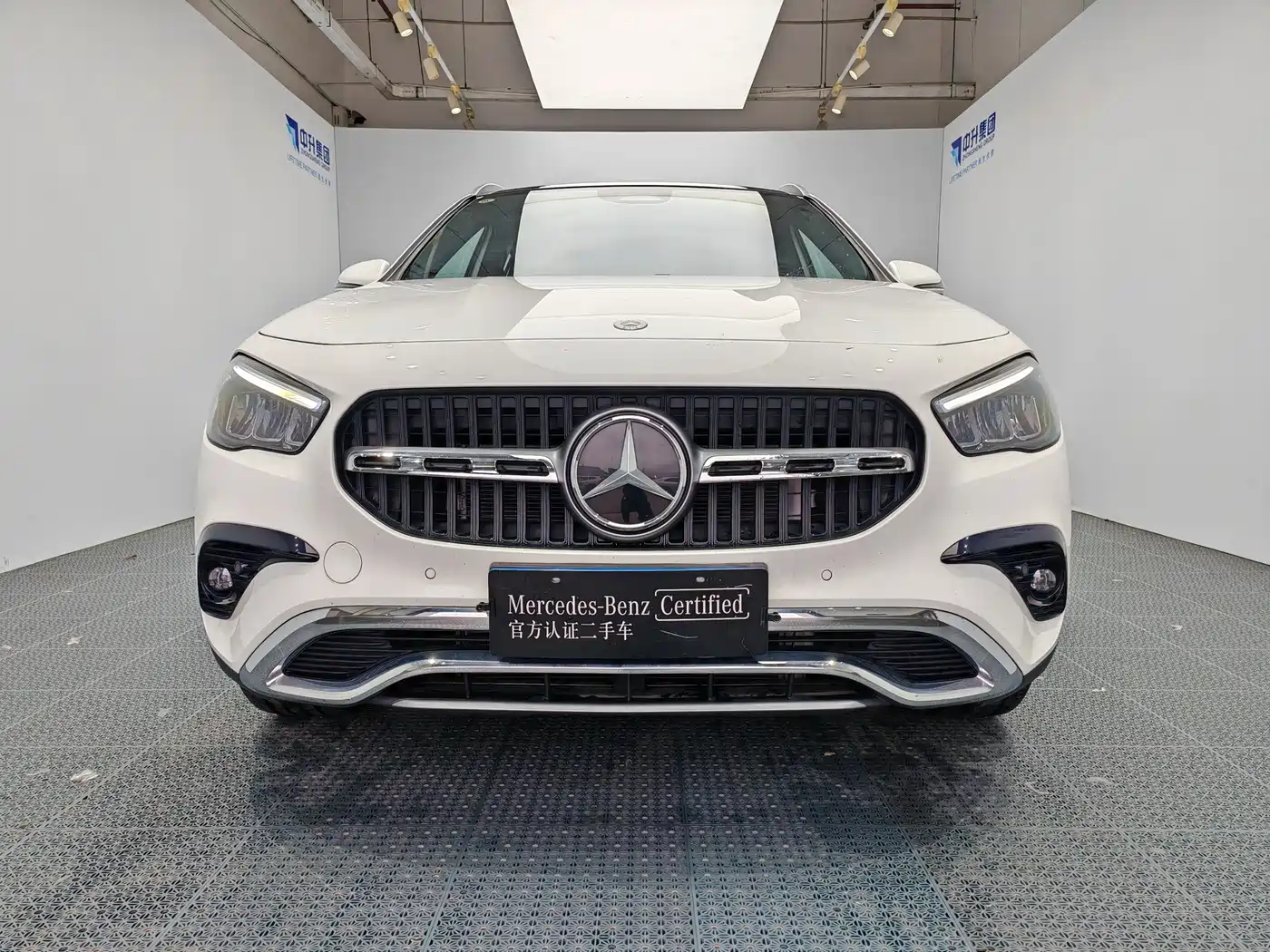 Mercedes-Benz GLA 2025