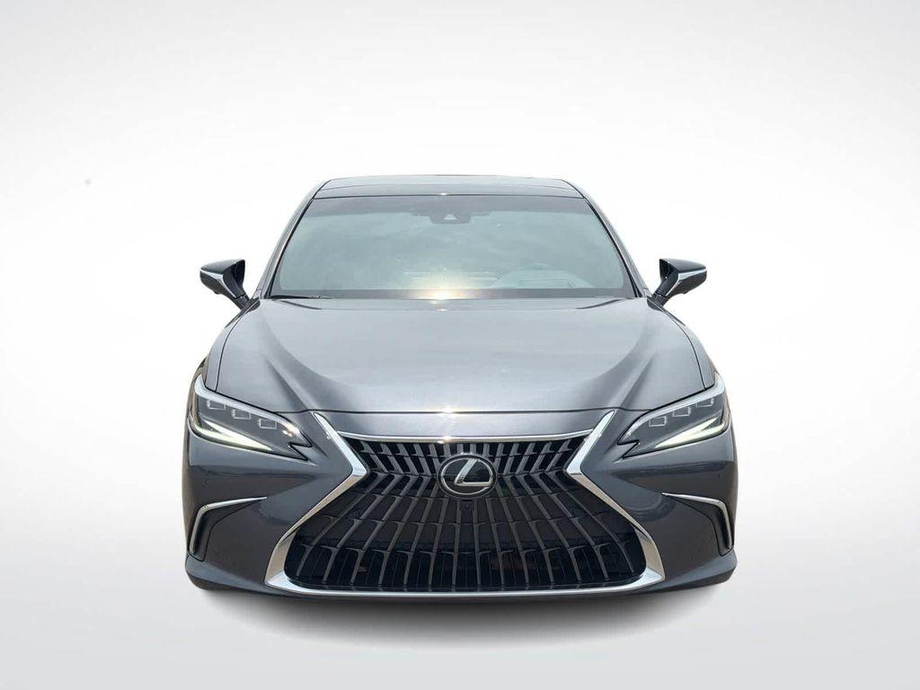 Lexus ES 2024