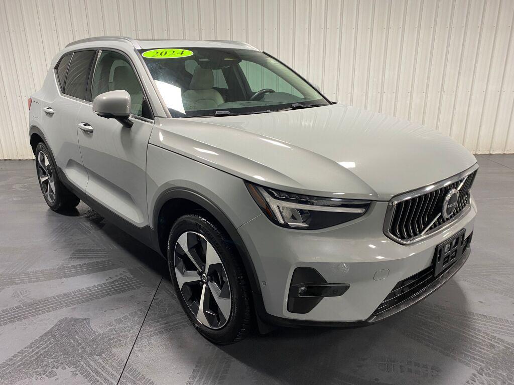 Volvo XC40 2024