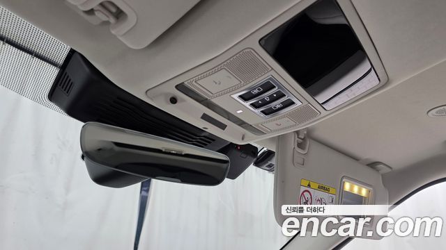 Land Rover Discovery 2022