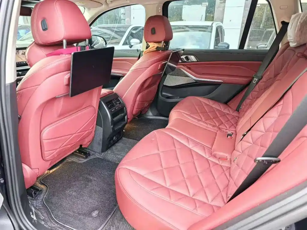 BMW X5 2025