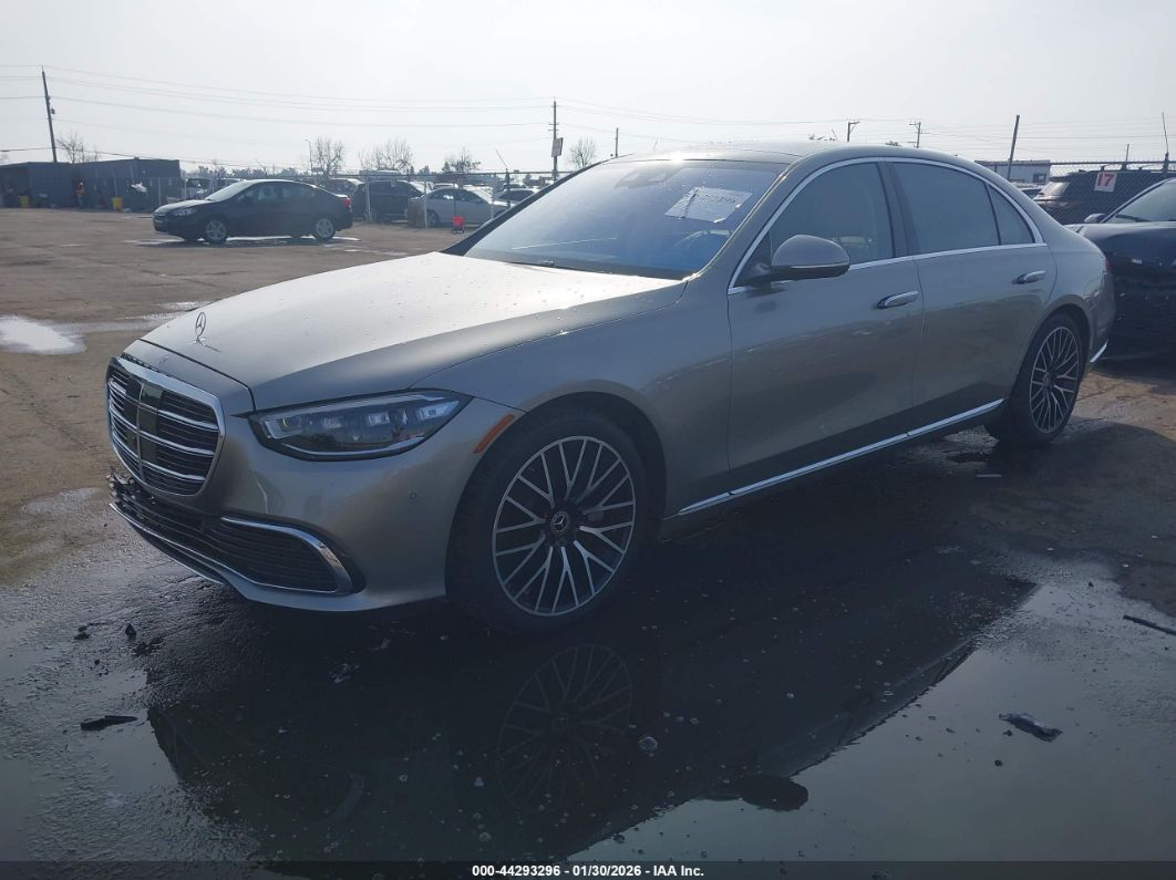 Mercedes-Benz S-Класс 2021