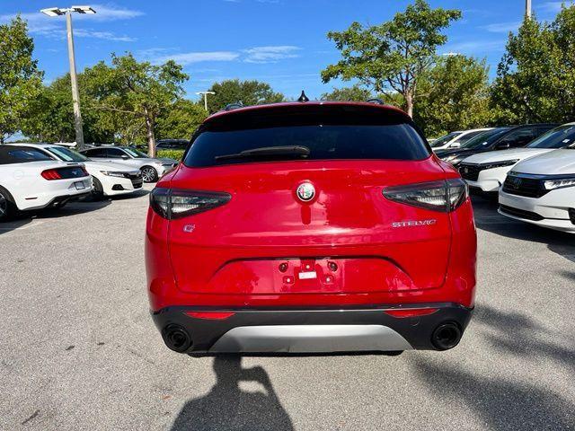 Alfa Romeo Stelvio 2024