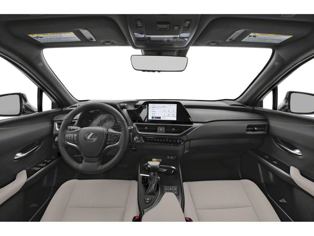 Lexus UX 2024