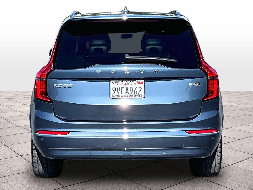 Volvo XC90 2026