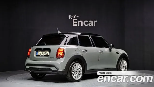 Mini COOPER 2021