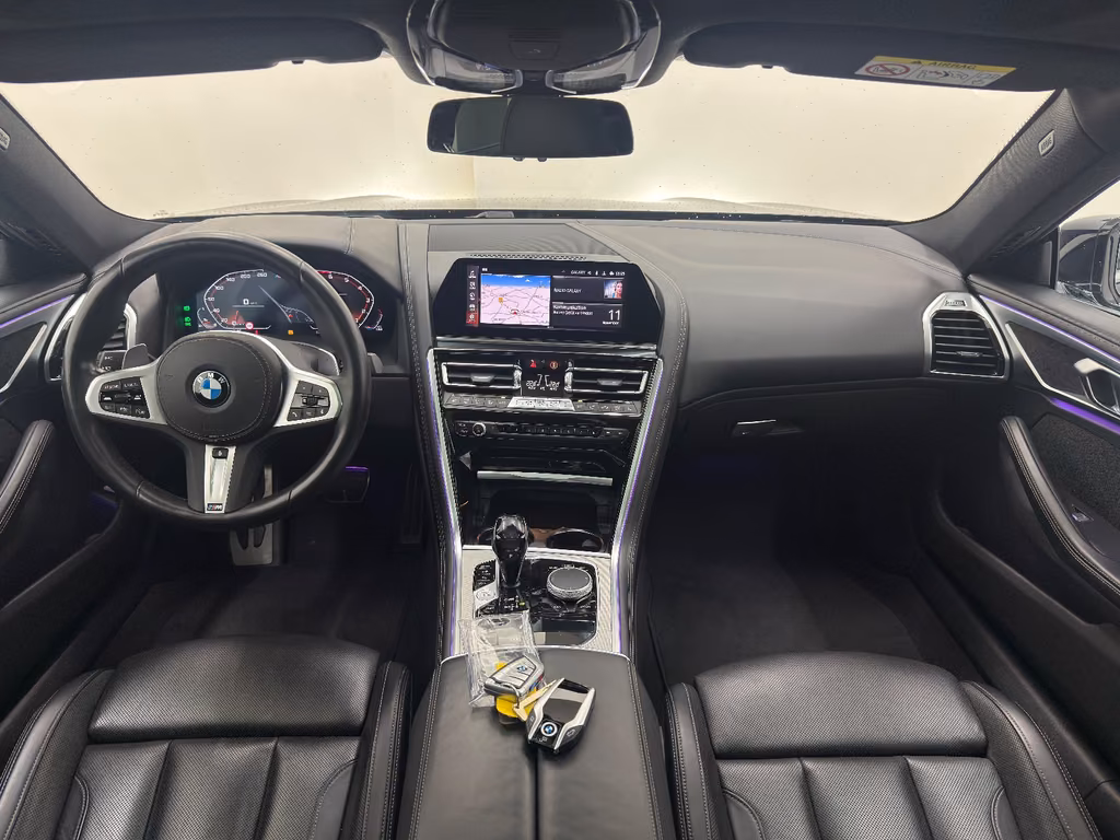 BMW M850 2021