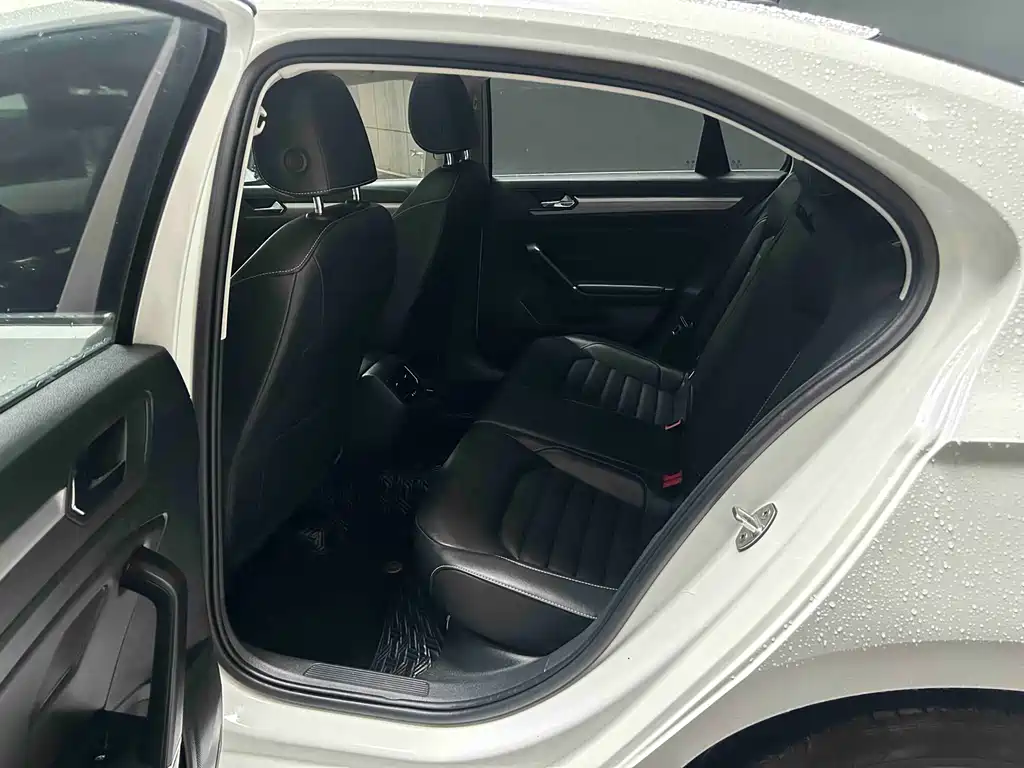 Volkswagen Lamando 2021