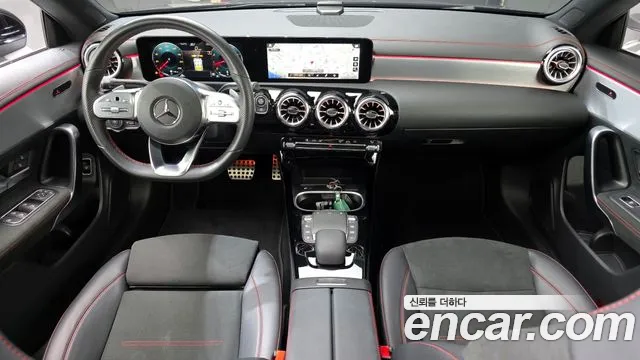 Mercedes-Benz CLA 2022