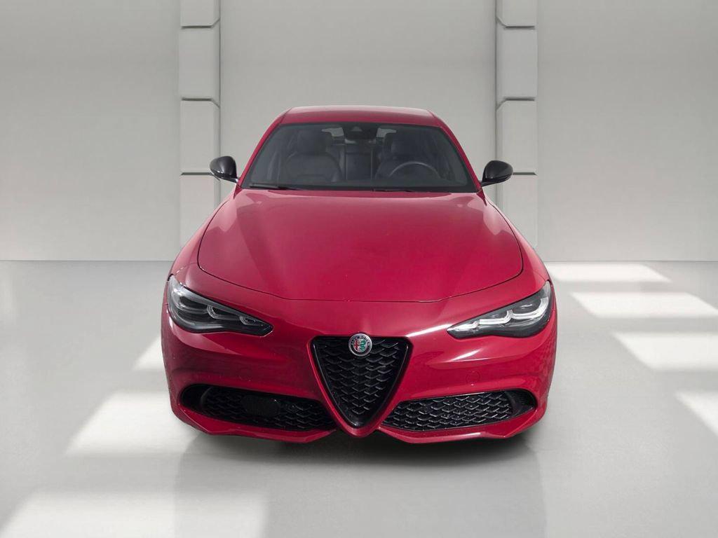 Alfa Romeo Giulia 2024