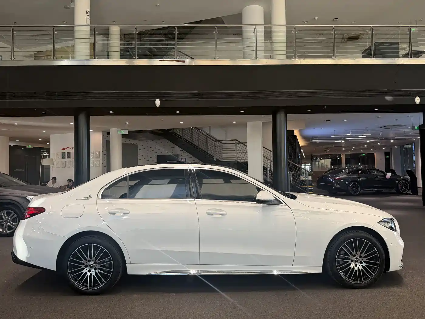 Mercedes-Benz C-Класс 2025