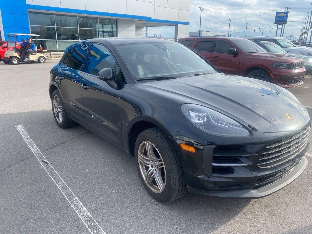 Porsche Macan 2021