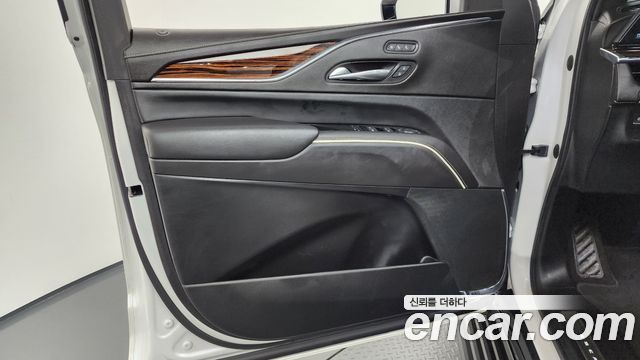 Cadillac Escalade 2021
