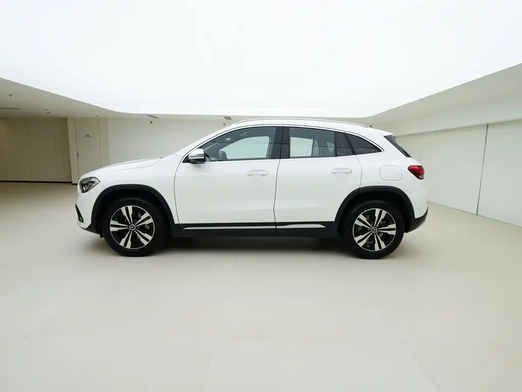 Mercedes-Benz GLA 2022