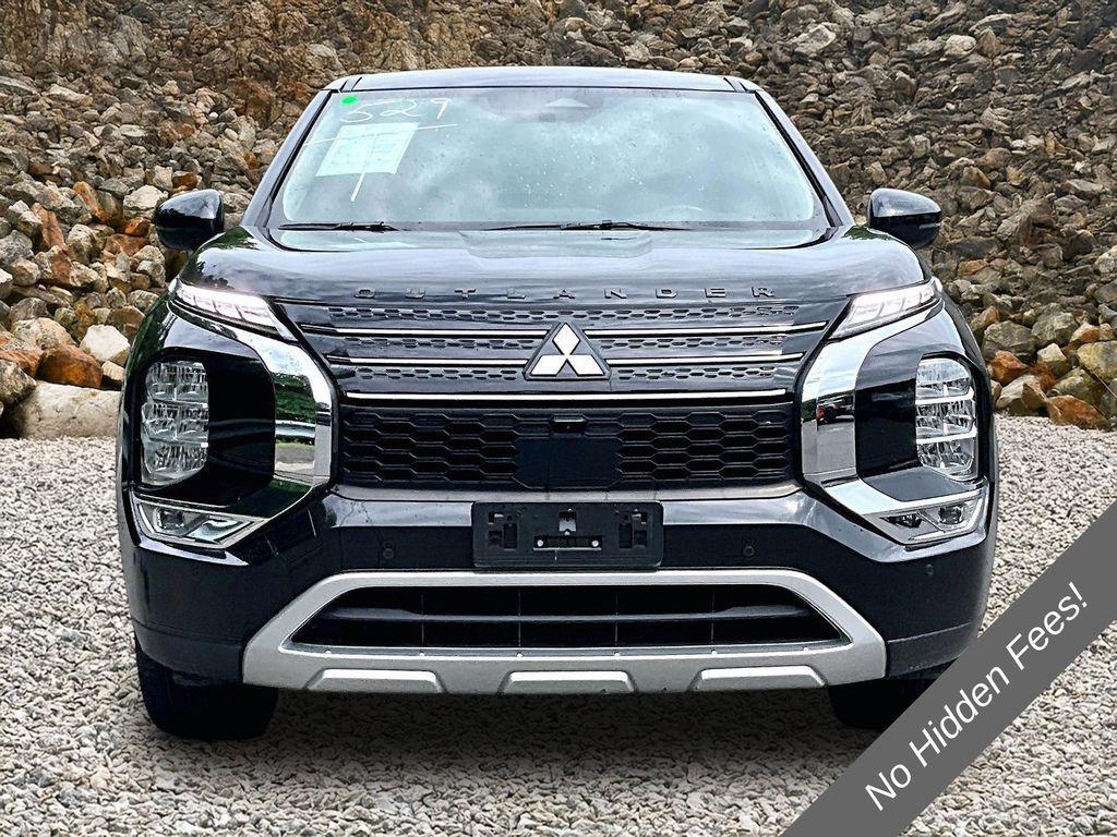 Mitsubishi Outlander 2023