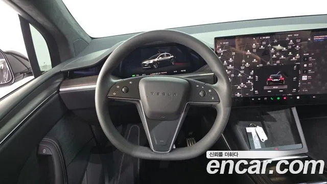 Tesla Model X 2024