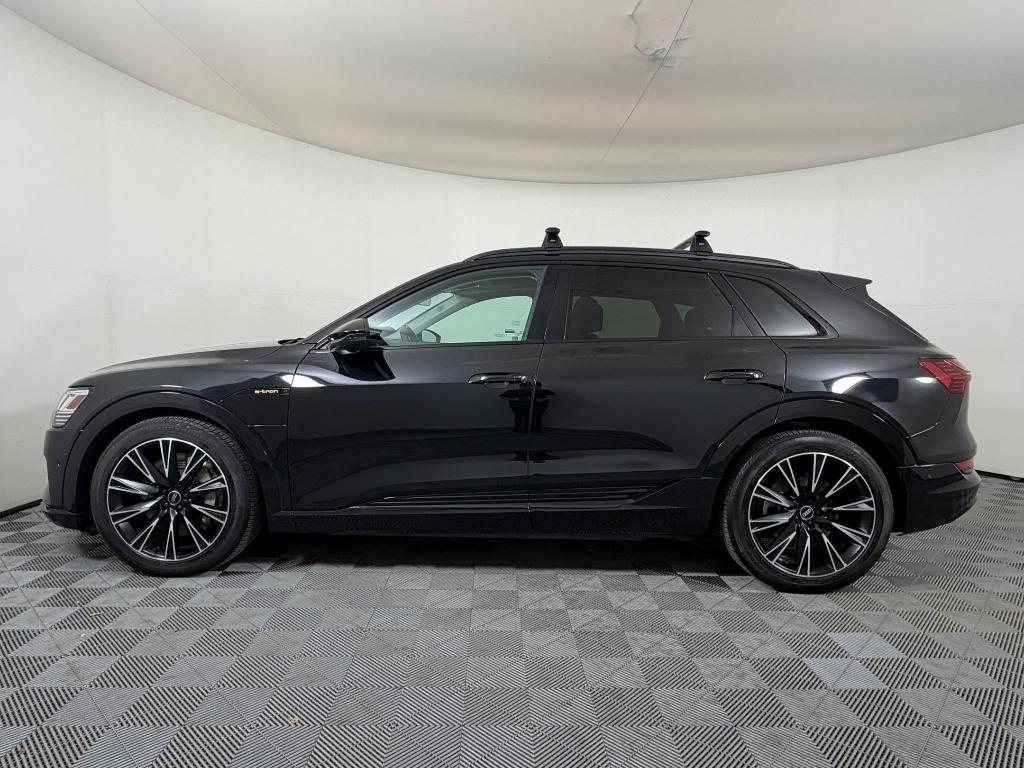 Audi e-tron 2021