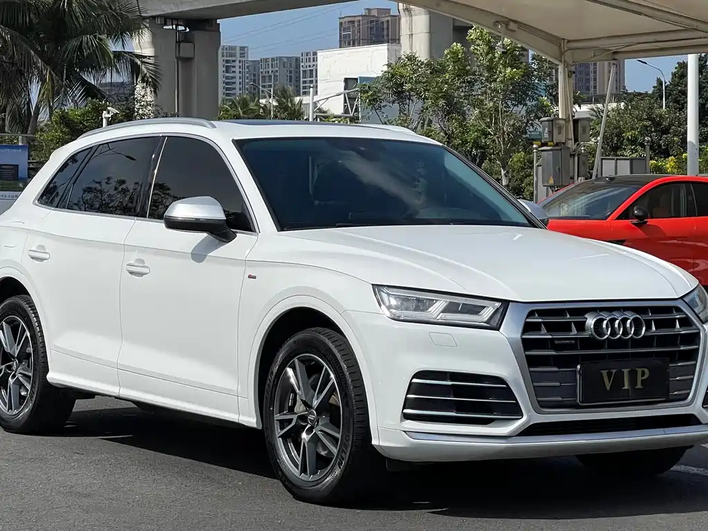 Audi Q5 2021