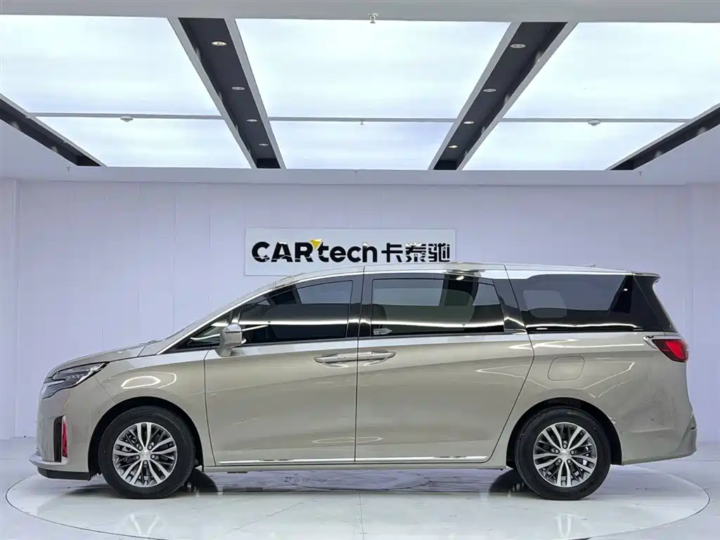 Buick GL8 2023