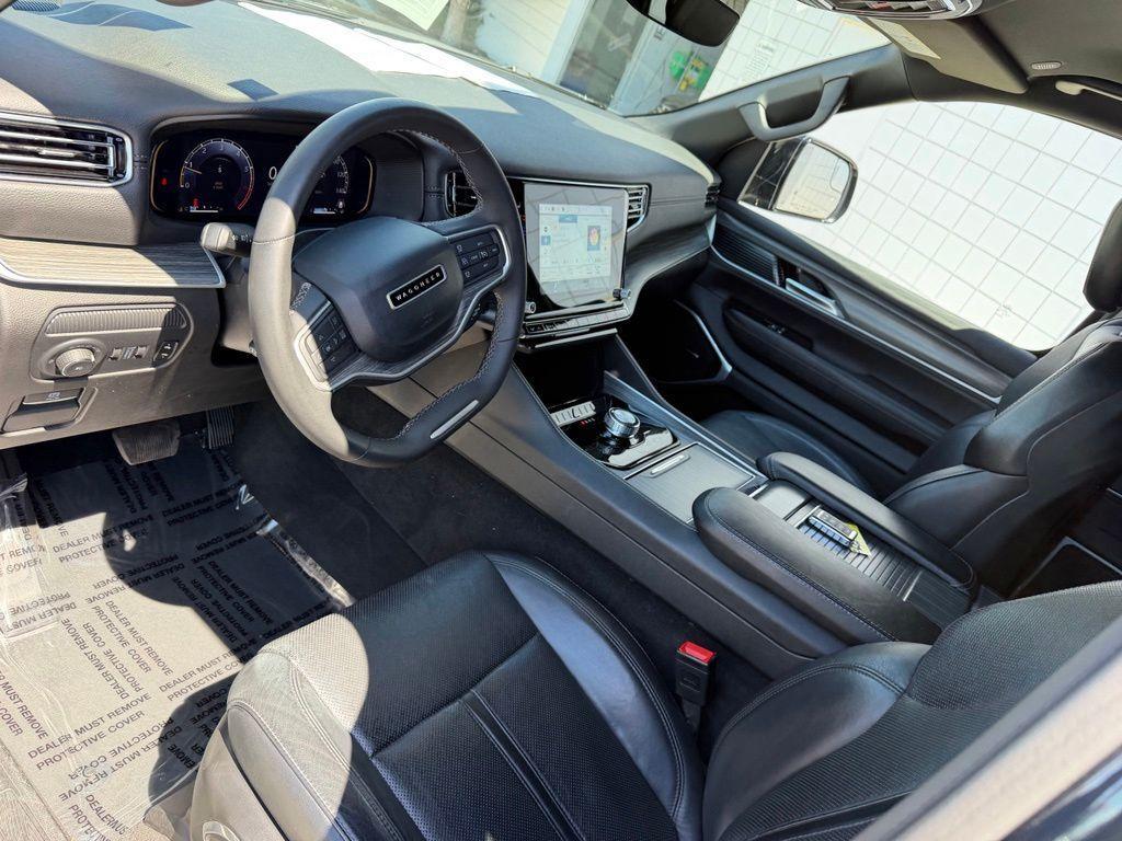 Jeep Wagoneer 2024