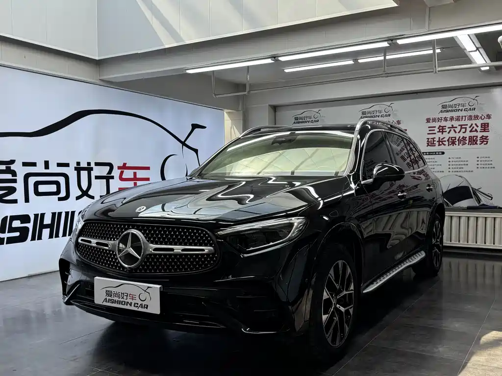 Mercedes-Benz GLC 2023