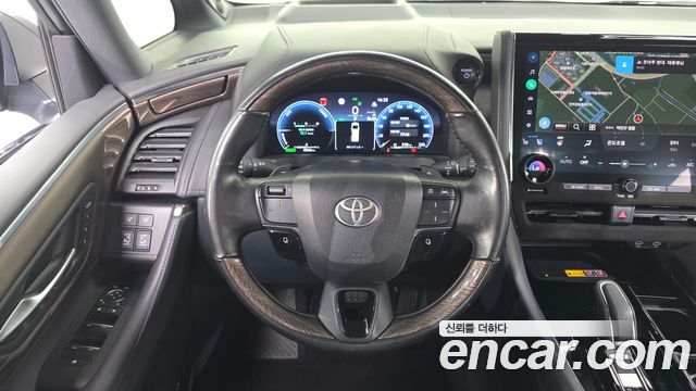 Toyota Alphard 2024